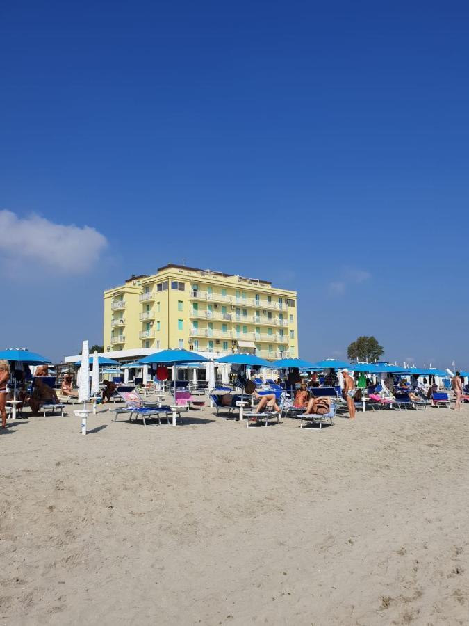 Giovanni In Romantic Adria On The Beach Apartment Lido di Pomposa Ngoại thất bức ảnh