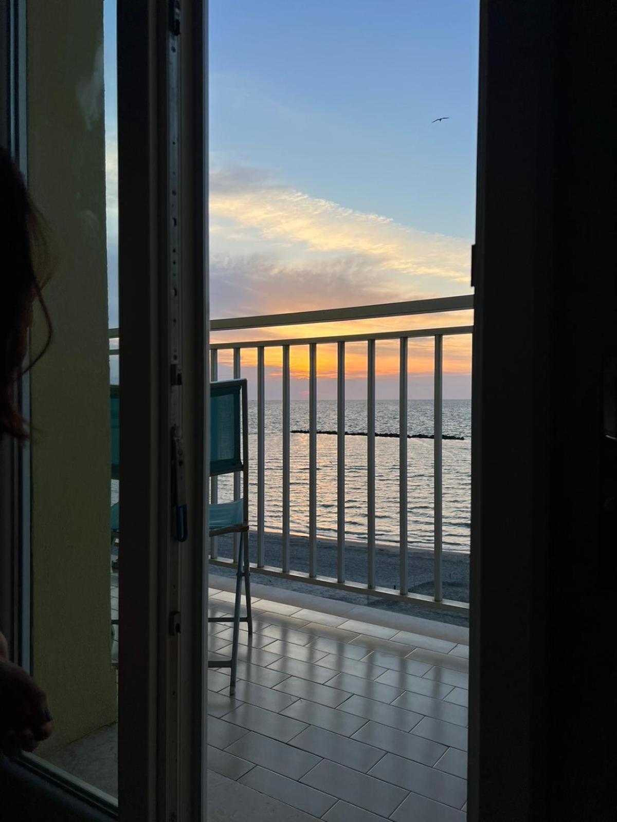 Giovanni In Romantic Adria On The Beach Apartment Lido di Pomposa Ngoại thất bức ảnh
